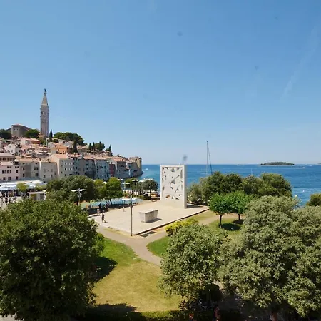 Apartment Leone Sea View *